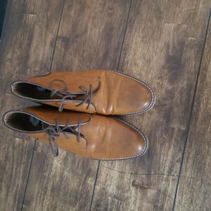 Men's Tan Chukka Boots
